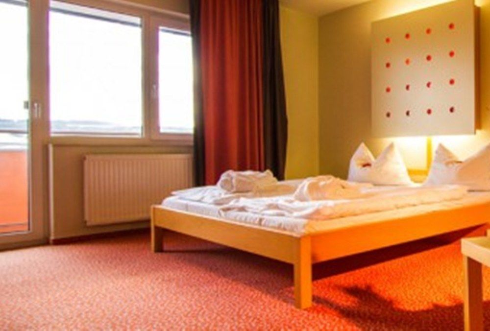 เมอร์เกนท์ไฮม์ ซาวอย โฮเทล Hotel บัดแมร์เกนท์ไฮม์ ภายนอก รูปภาพ